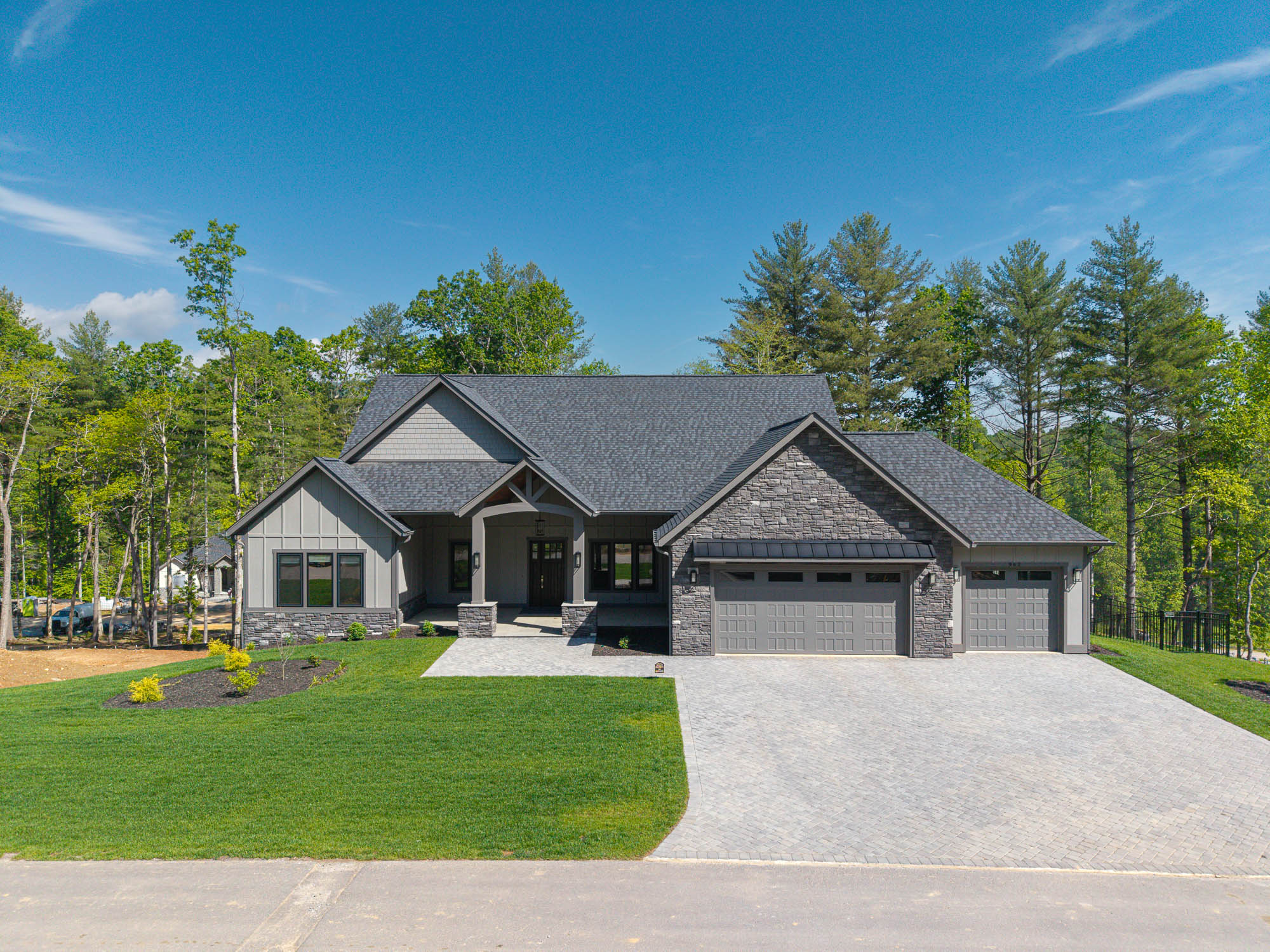 New House in Horse Shoe, NC. Lot #29, 2833 Brannon Rd 28742. Big Hills at Horse Shoe New Houses in Asheville, North Carolina