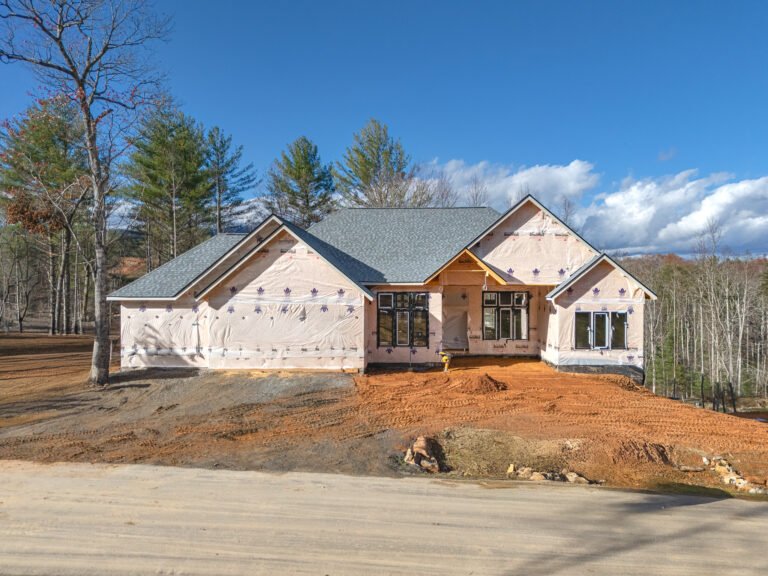 922 Ascension Valley #28, Horse Shoe, NC 28742. Big Hills at Horse Shoe New Houses in Asheville, North Carolina